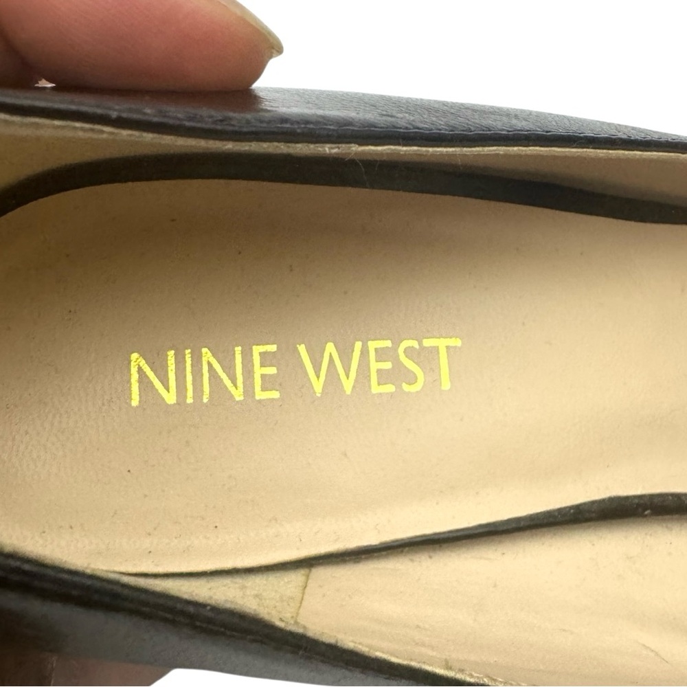 Nine West Black Wedge Pumps Size 8M New With Minor Interior Defect - Picture 7 of 9